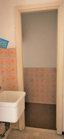 Negozio in , Savona, {3} - Foto 2
