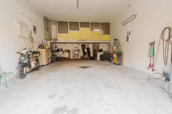 Negozio in Via Antonio Labriola 18, Lucera, {3} - Foto 1