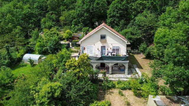 Mansion in Via Pacchiardo 31, Val della Torre - Photo 1