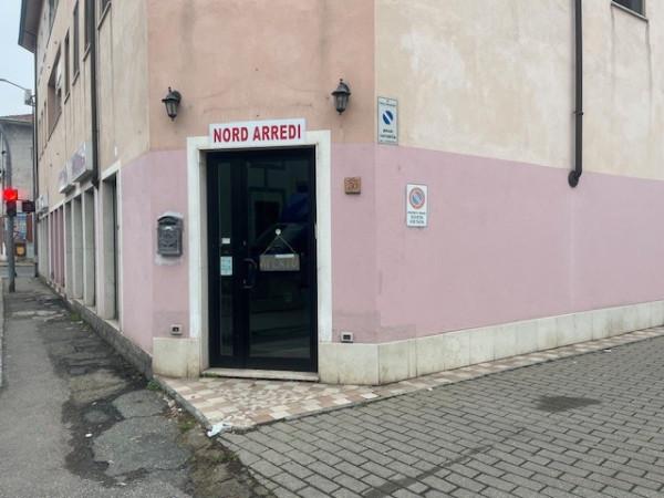 Negozio in Via Casalcermelli 30, Alessandria, {3} - Foto 1