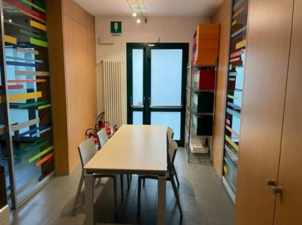 Ufficio in , Padova, {3} - Foto 1
