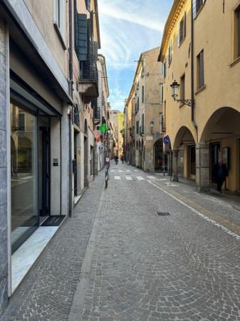 Negozio in , Padova, {3} - Foto 1