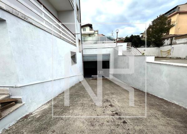 Magazzino in Via San Fratello 10, Roma, {3} - Foto 1