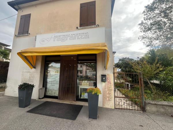 Alimentari in Corso Risorgimento, Porto Viro, {3} - Foto 1