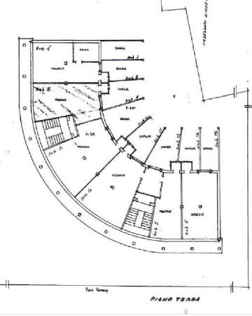 Negozio in Via Giuseppe Garibaldi, Taglio Di Po, {3} - Planimetria 1