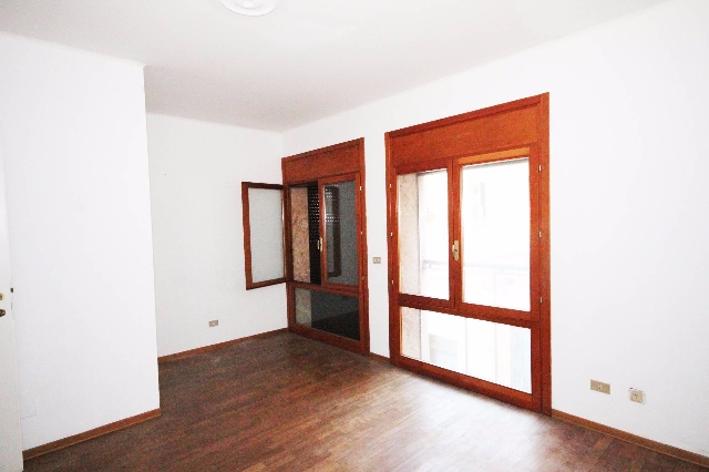 4-room flat in Via dei Montanini, Siena - Photo 1