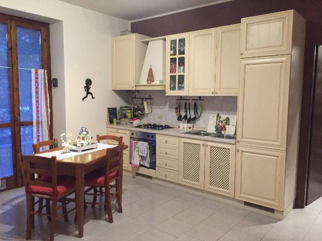 2-room flat in Via Minetti 3/5, Canzo - Photo 1