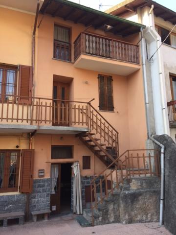 3-room flat in Via Sombico 13, Canzo - Photo 1