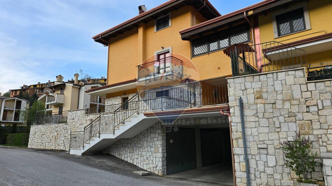 Appartamento in vendita a Rocca Pia