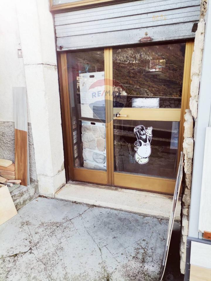 Negozio in Via Sarentina 44, Barrea, {3} - Foto 2