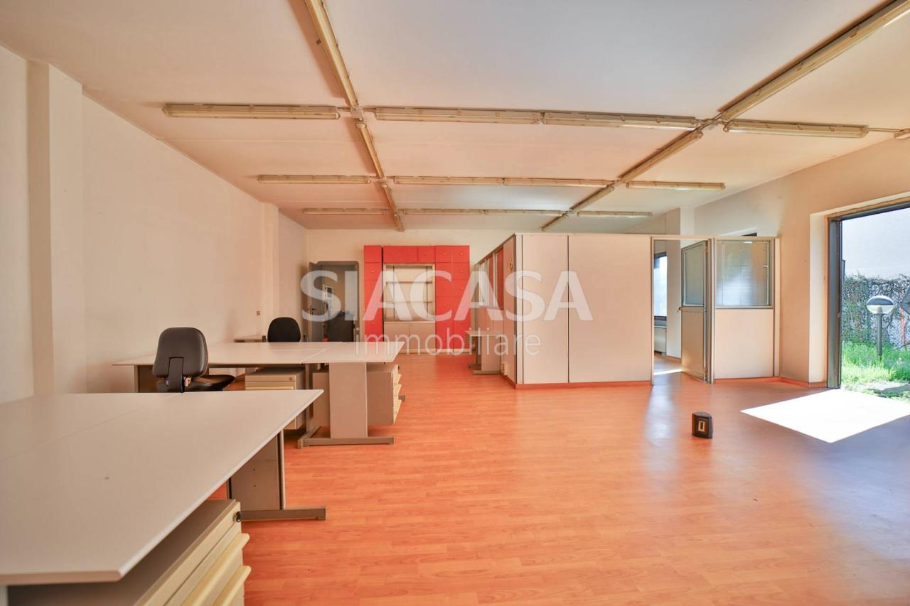Capannone in Segrate, Segrate, {3} - Foto 2