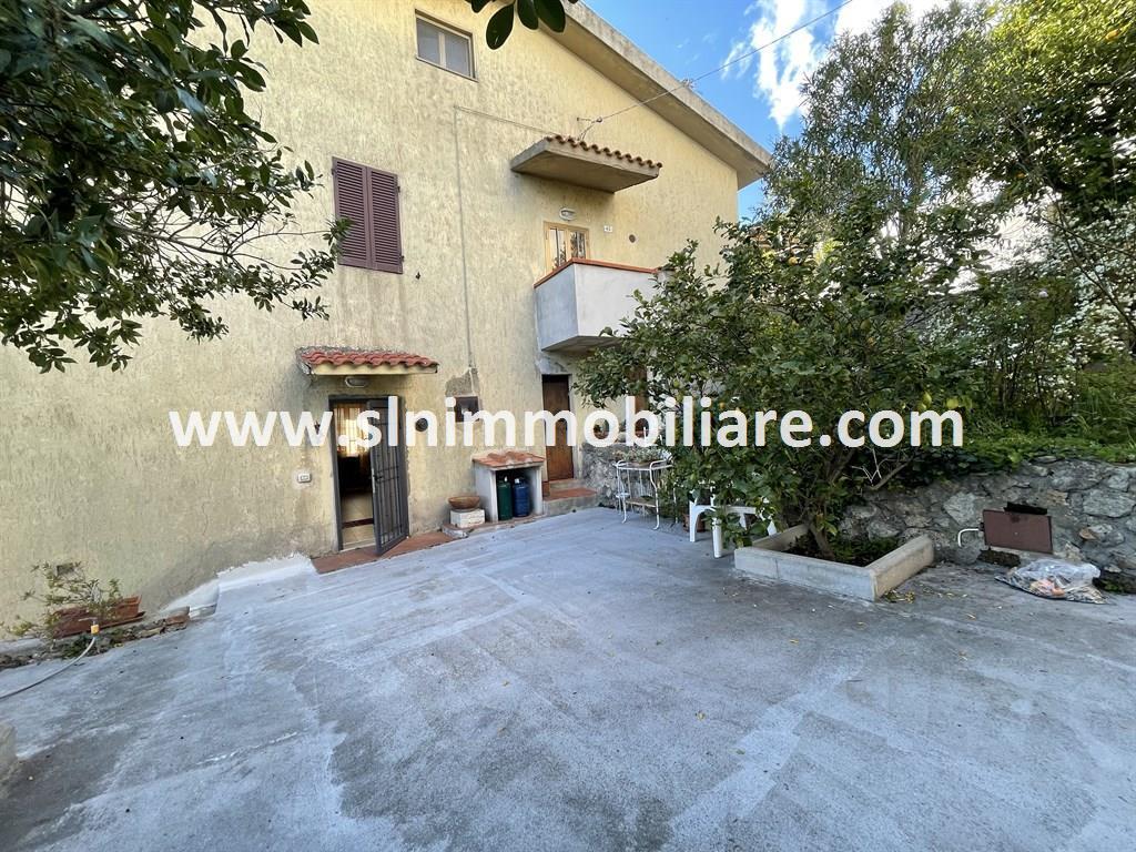 Villa bifamiliare in vendita a Capalbio