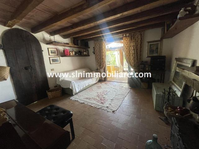 Country house or cottage, Capalbio - Photo 1