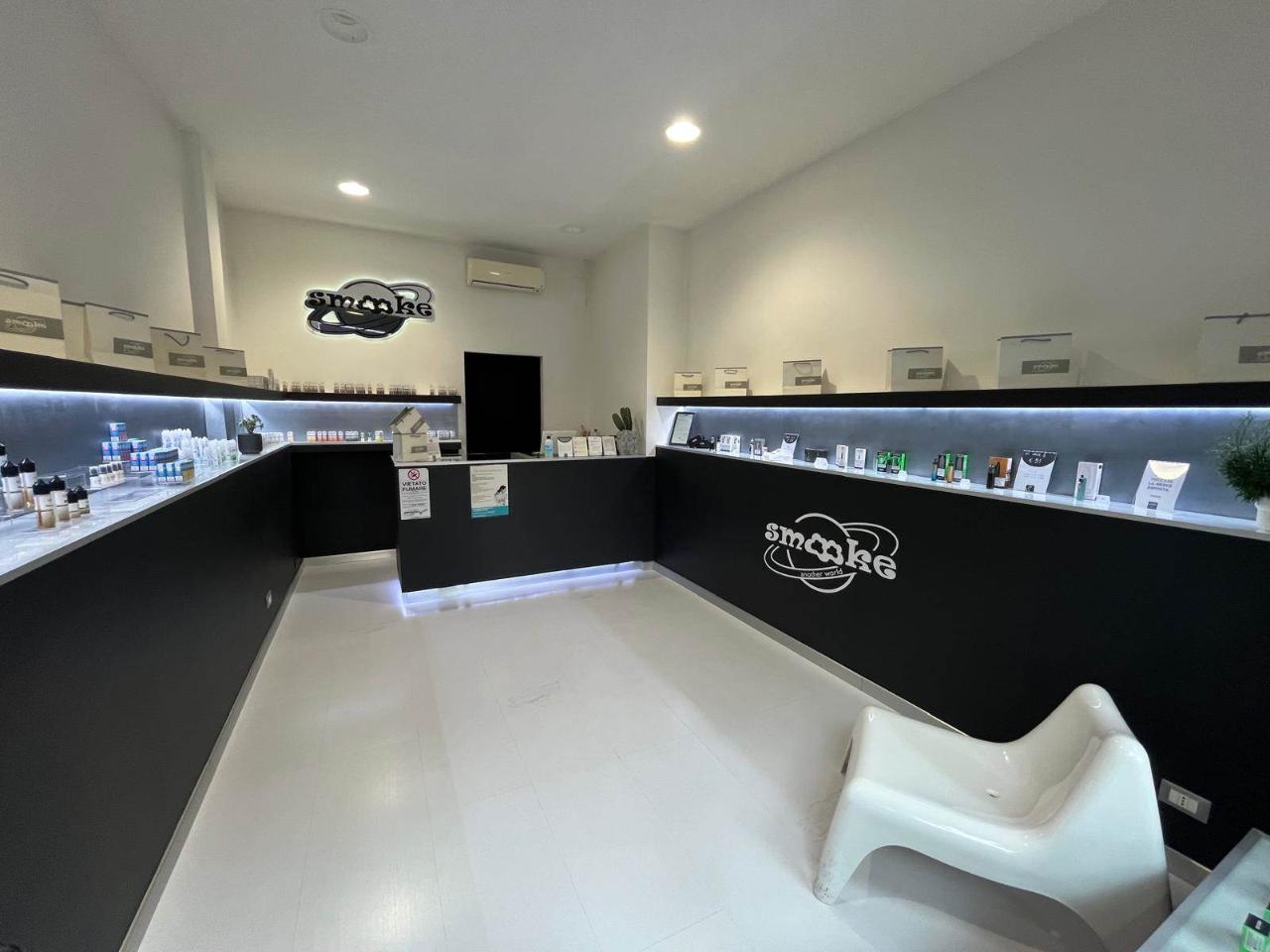 Negozio in , Piacenza, {3} - Foto 1