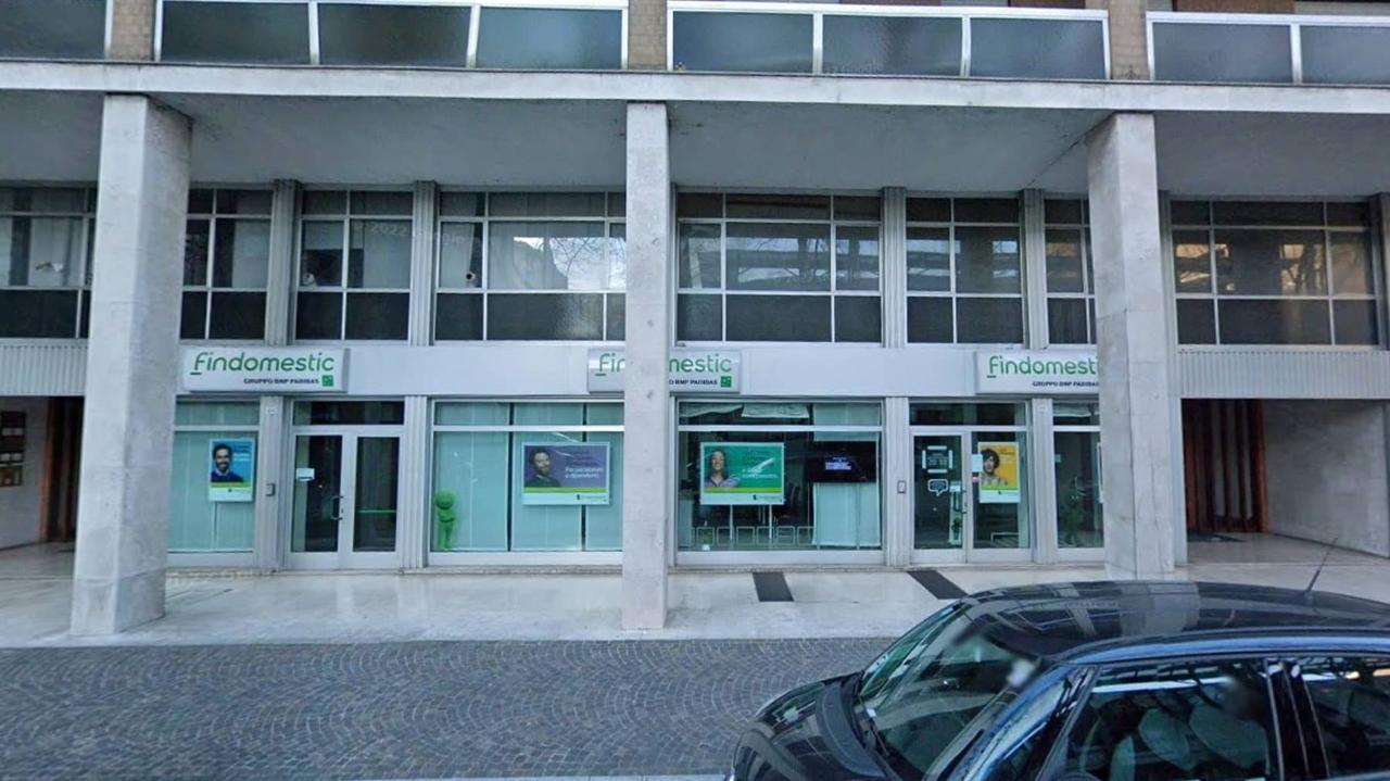 Negozio in Viale Giuseppe Duodo, 84, 33100, Udine, {3} - Foto 2