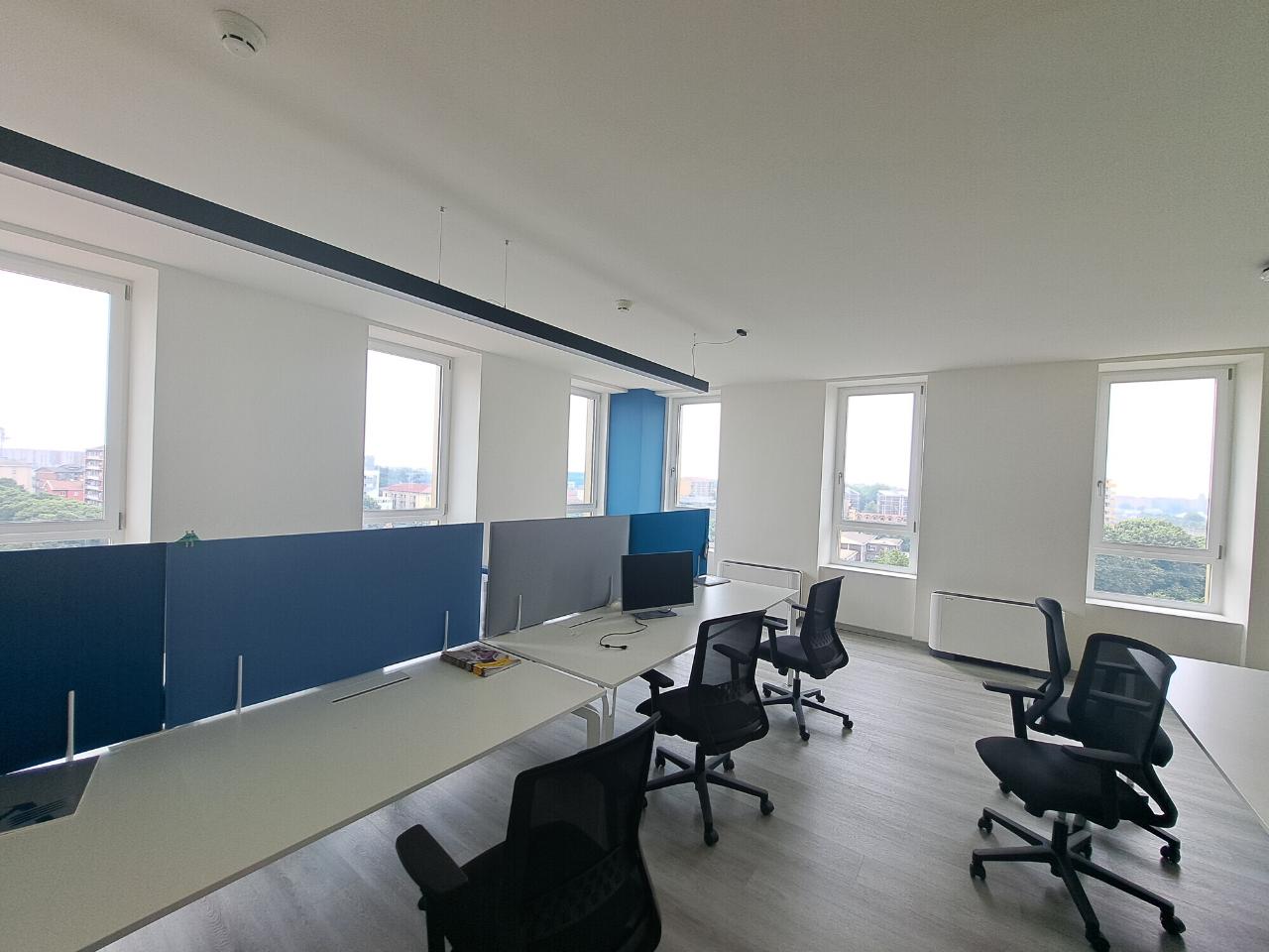 Ufficio in Via Rombon 11, Milano, {3} - Foto 2