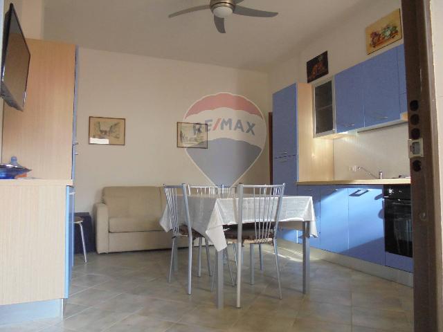 2-room flat in Via Donizetti 28/14, Orosei - Photo 1