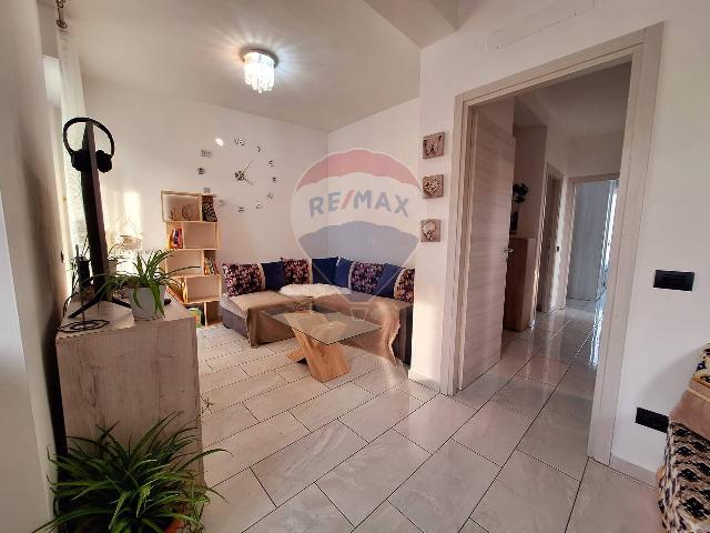 3-room flat in {3}, Alfredo di Dio 14 - Photo 1