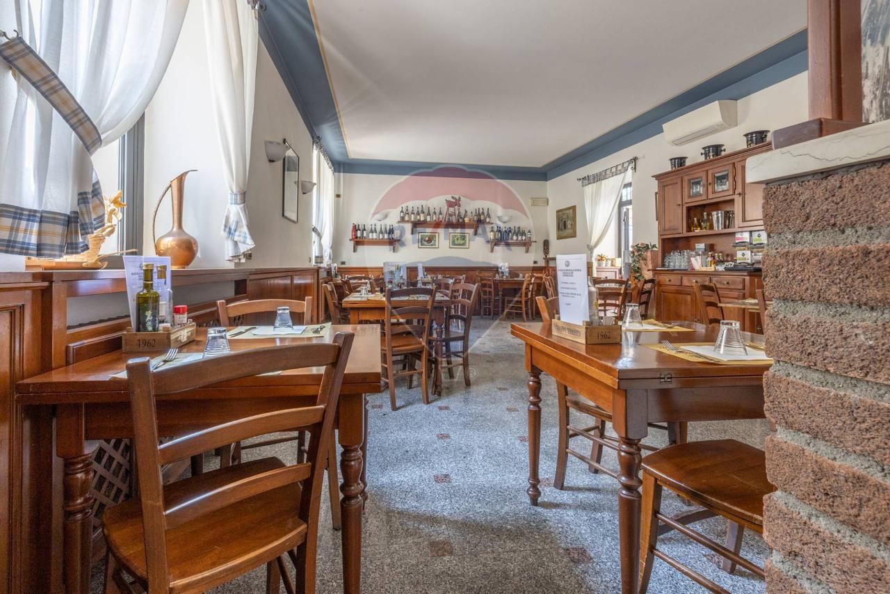 Negozio in Via San Giuseppe 32, Castelseprio, {3} - Foto 1
