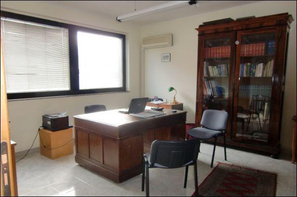 Ufficio in Viale Teracati 39, Siracusa, {3} - Foto 2