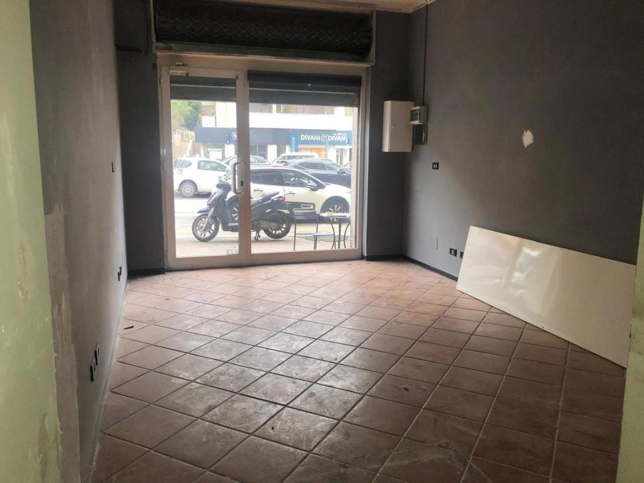 Negozio in Via Gregorio VII 00, Roma, {3} - Foto 1