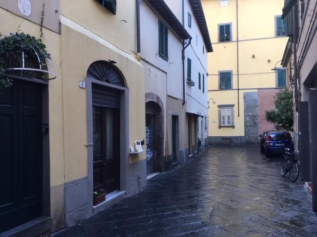 Magazzino in , Lucca, {3} - Foto 2