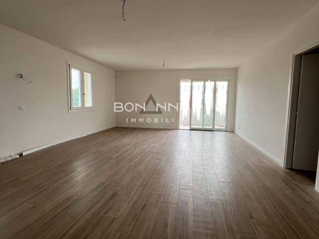 4-room flat in Via Bixio, Istrana - Photo 1