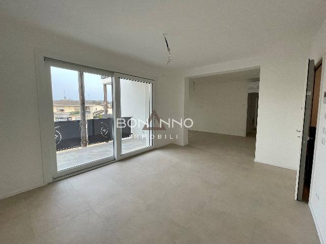 3-room flat in Via Generale Carlo Alberto, Casier - Photo 1