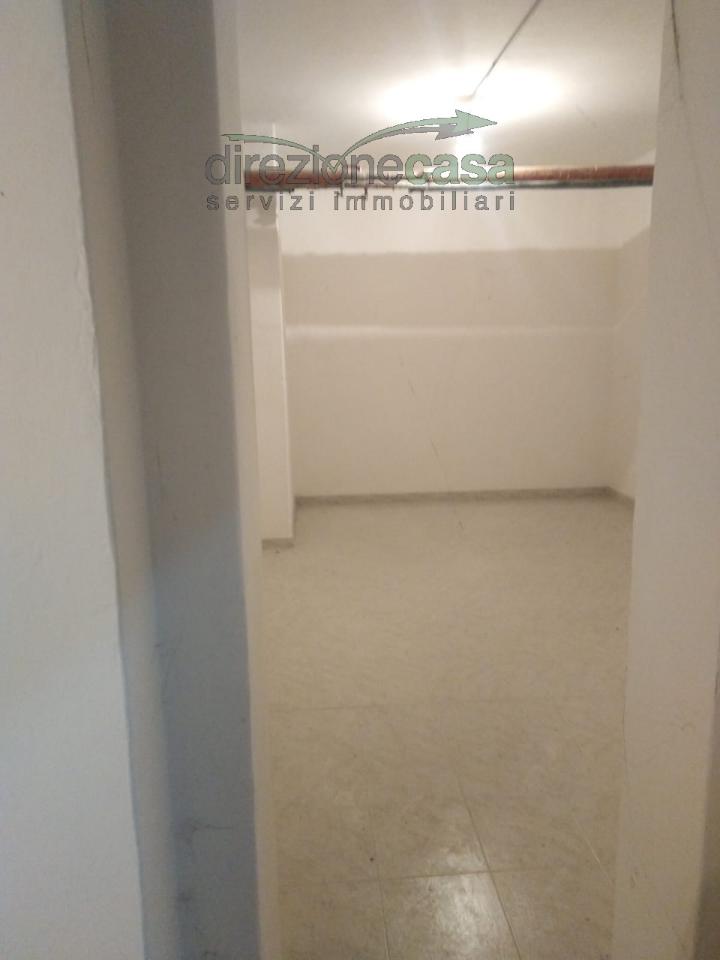 Magazzino in Via del Chiostro, 9, Napoli - Foto 1