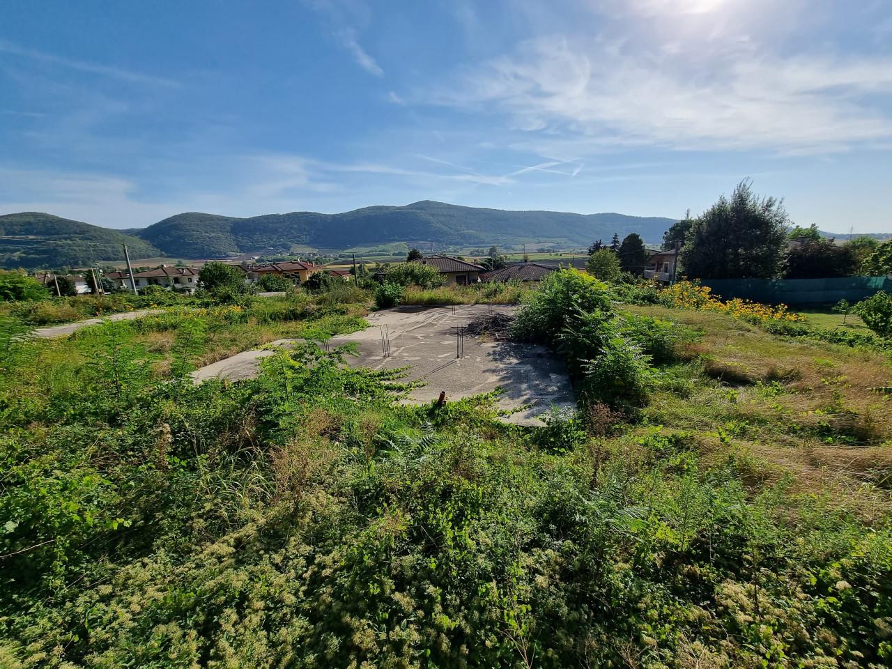 Terreno edificabile residenziale in vendita a Val Liona