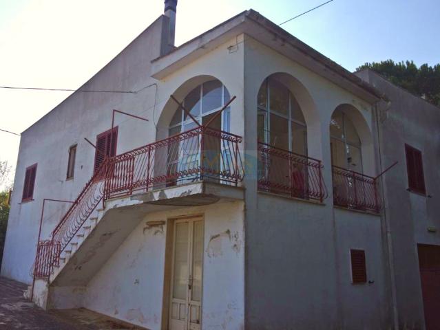 Mansion in {3}, Contrada Nisi - Photo 1