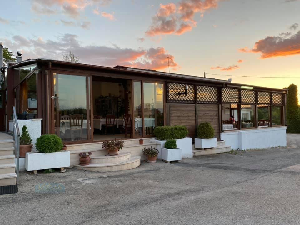 Ristorante in Contrada Montevicoli, Ceglie Messapica - Foto 1