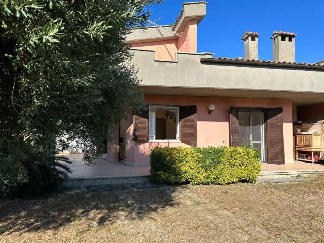 Villa in Via Tanaro, Ardea - Foto 1