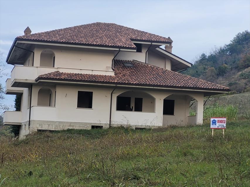 Villa in vendita a Bucchianico