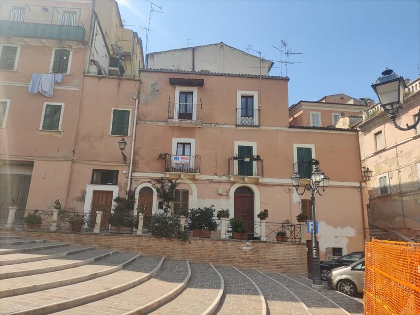 appartamento in vendita a Chieti in zona Centro Città