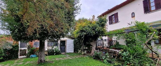 Semi-detached house in Battifolle, Arezzo - Photo 1