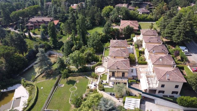 Villa in Via Martiri di Pizzocalvo 109, San Lazzaro di Savena - Foto 1