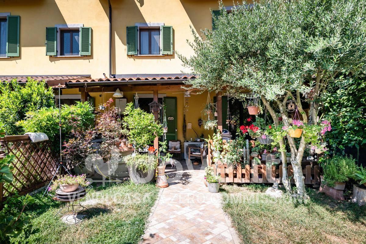 Villa a schiera in vendita a Rognano