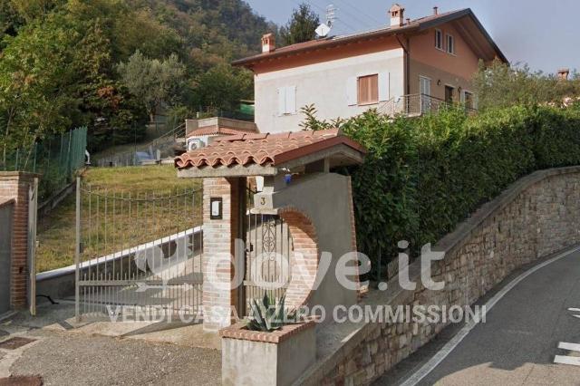 4-room flat in Via Martina 3, Vigano San Martino - Photo 1