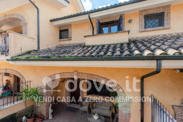 Villa in Via Pietro Vannucci 51, Guidonia Montecelio - Foto 1