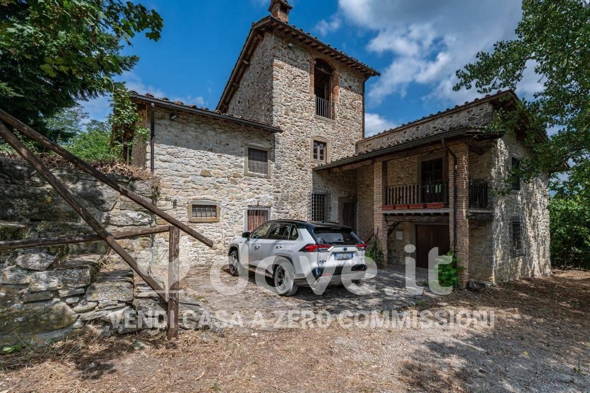Villa in vendita a Castel San Niccolo'