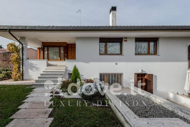 Villa in Via Fratelli Bandiera 31, Preganziol - Foto 1