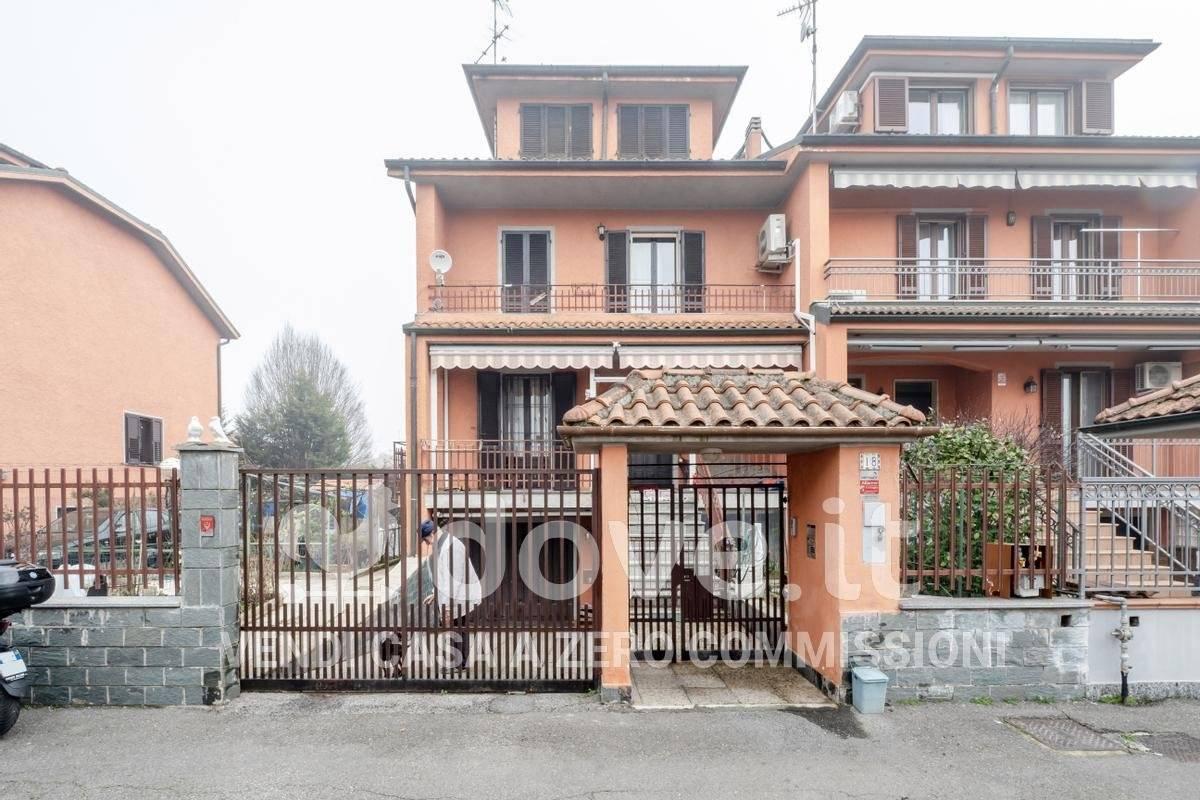 Villa in vendita a Zibido San Giacomo