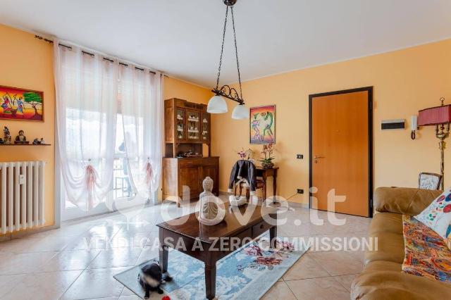 Vierzimmerwohnung in Via Moncucco 16, Luino - Foto 1