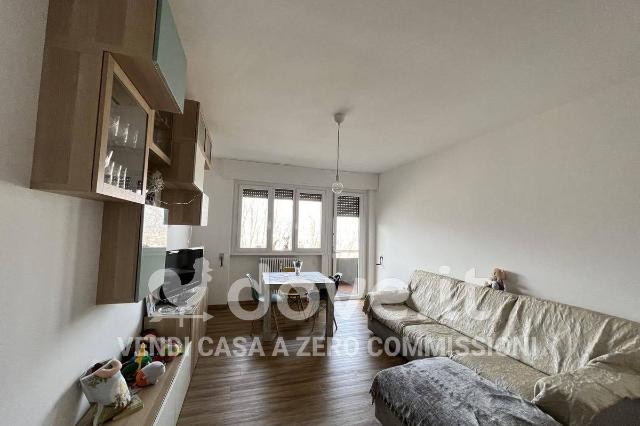 4-room flat in Via Deledda 21, Como - Photo 1