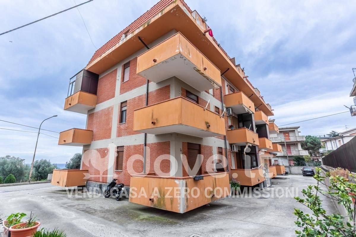 Appartamento in vendita a Caulonia