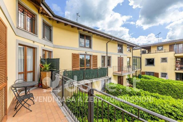 3-room flat in Via Pietro Mascagni 1, Vergiate - Photo 1