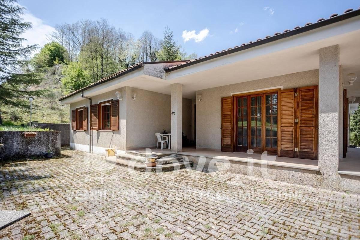 Villa in vendita a Lagonegro