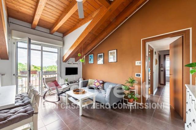 3-room flat in Via Pedriano 21, San Giuliano Milanese - Photo 1