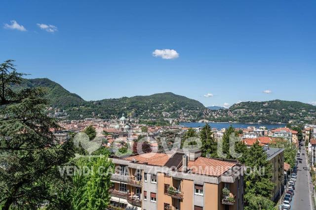 Apartament in Via Francesco Crispi 51, Como - Photo 1